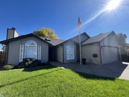 featured image of 10136 Sw Evergreen Ct