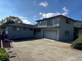 featured image of 370 Wright Ave