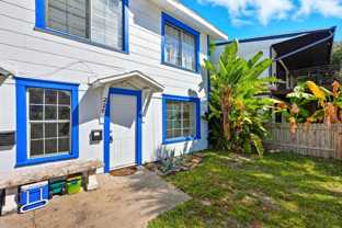 228 Oleander St - Photo 1 of 1