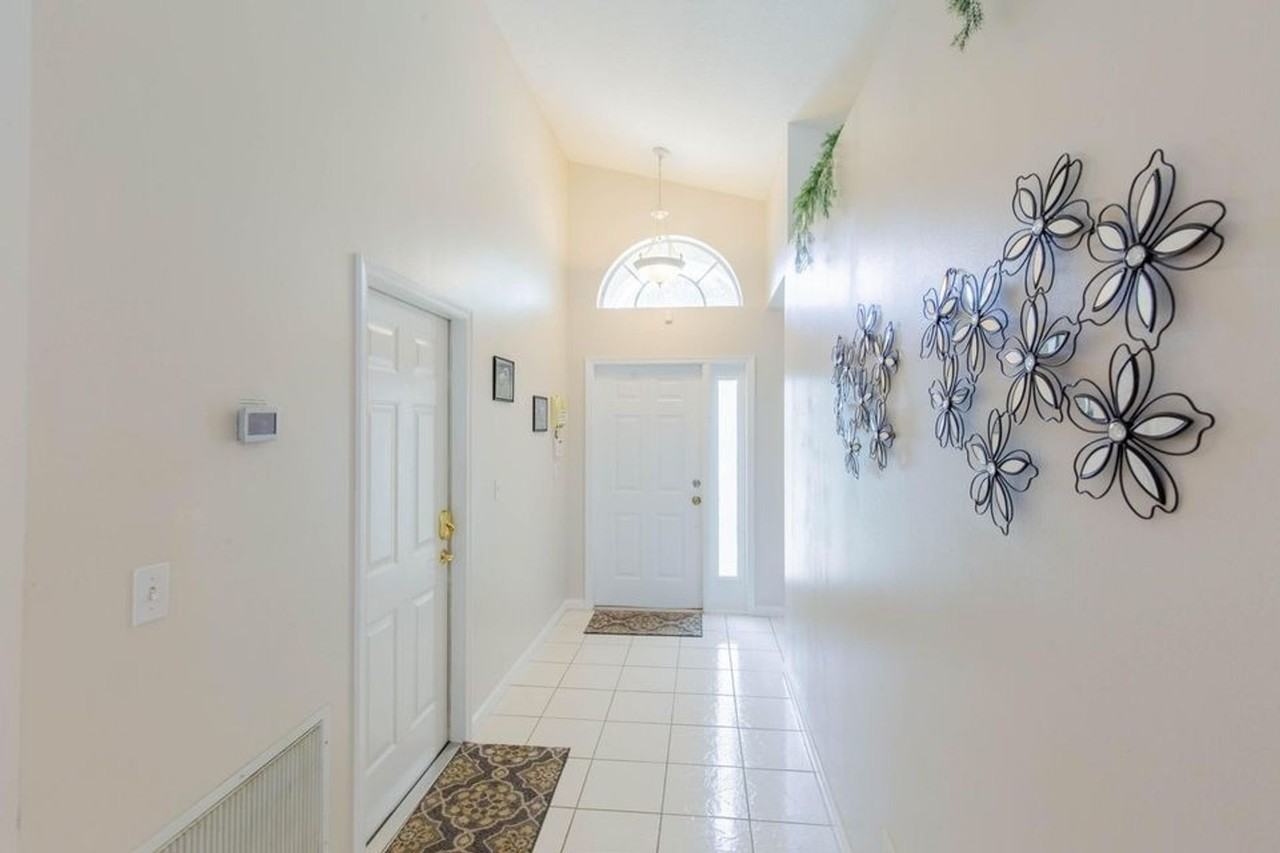 297 Nw 1st Ave - Photo 7 of 22