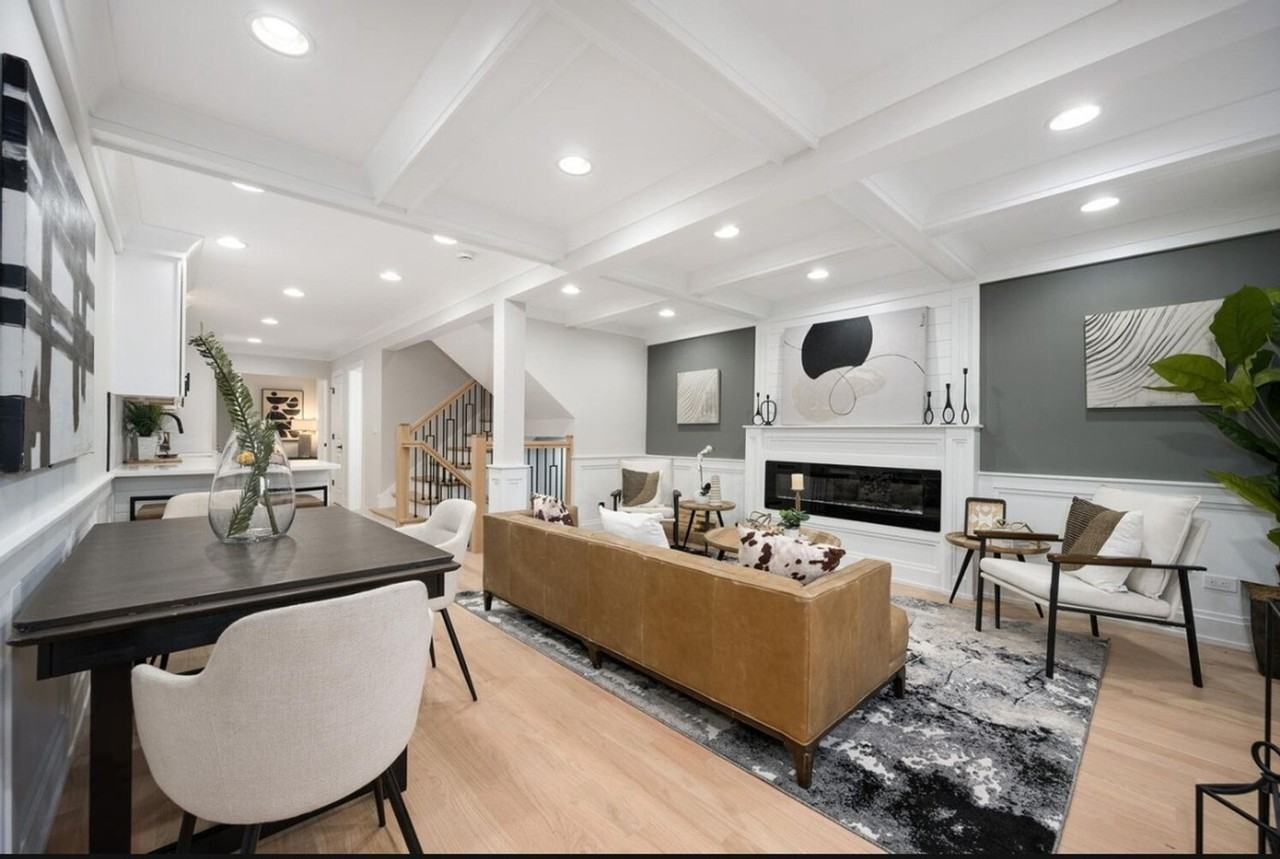 8536 S Morgan St - Photo 2 of 19