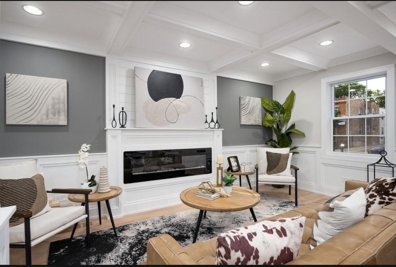 8536 S Morgan St - Photo 3 of 19