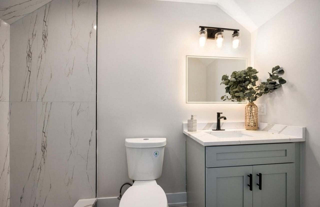 8536 S Morgan St - Photo 6 of 19