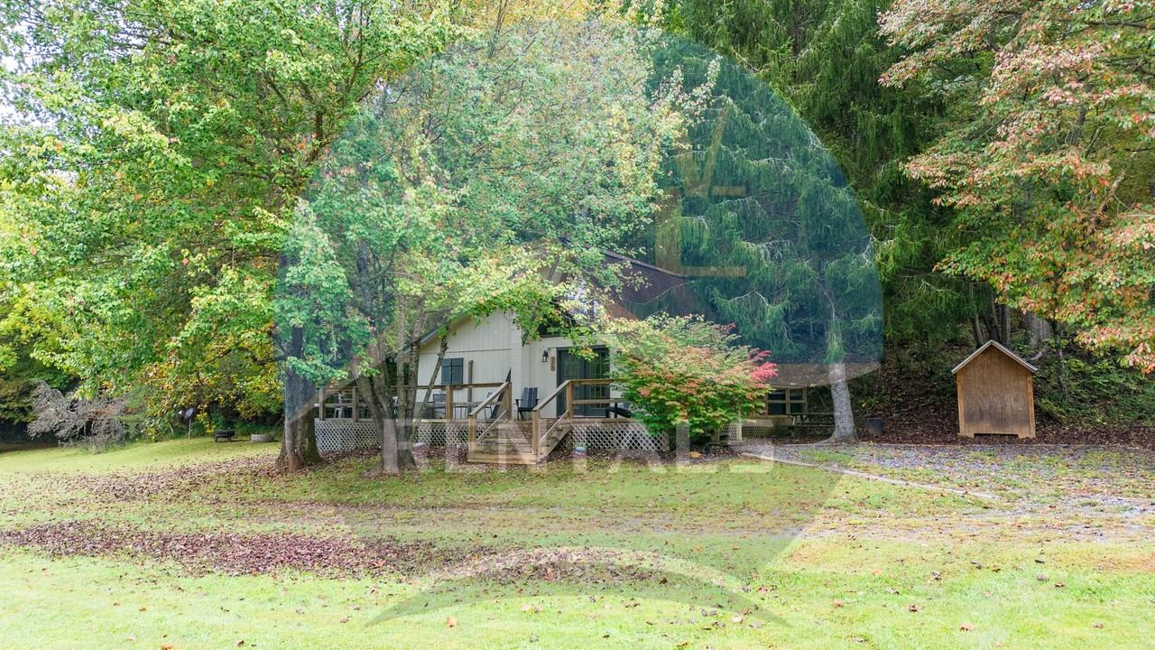 279 Firefly Rd - Photo 2 of 17