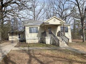 323 Belmont Dr - Photo 1 of 1