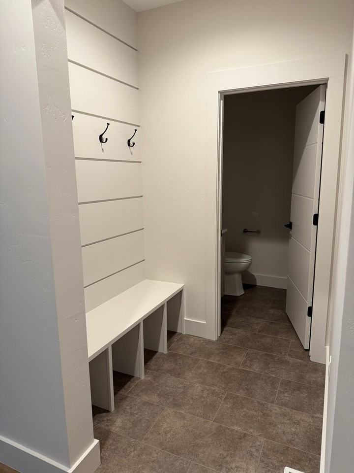 3120 Autumn Grove St #B - Photo 5 of 18