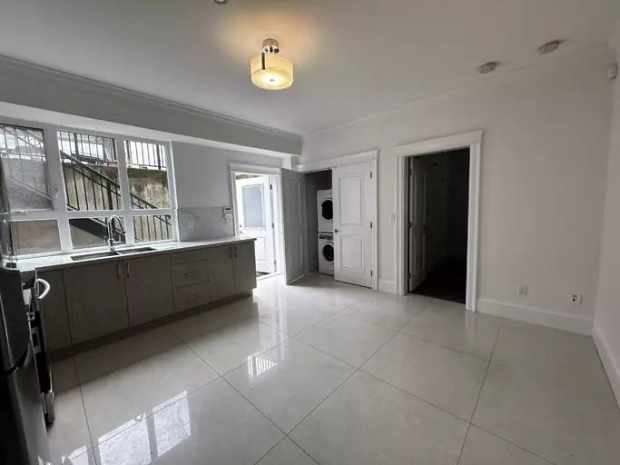 1206 Blaine Dr - Photo 6 of 10