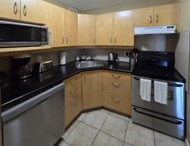 243 Queen St - Photo 1 of 1