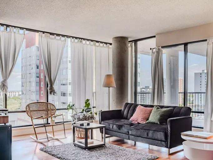 11933 Jasper Ave Nw #902 - Photo 3 of 24