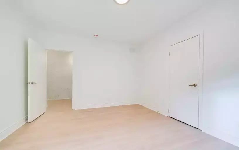 1719 Bloor Street West - Photo 3 of 9