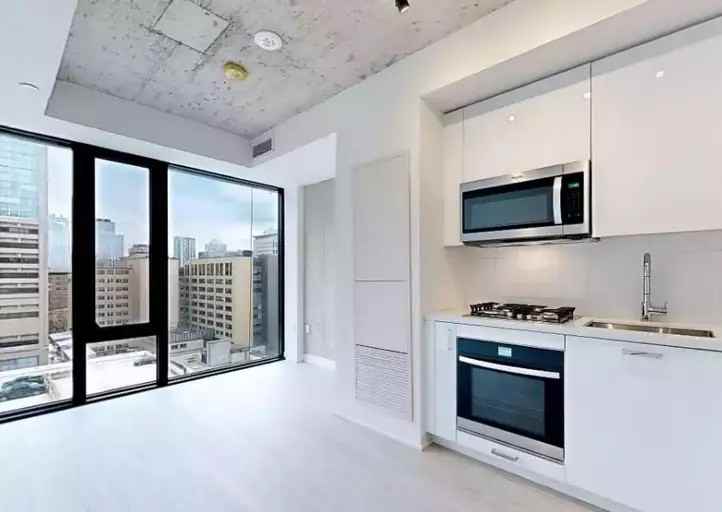 195 Mccaul Street - Photo 3 of 10