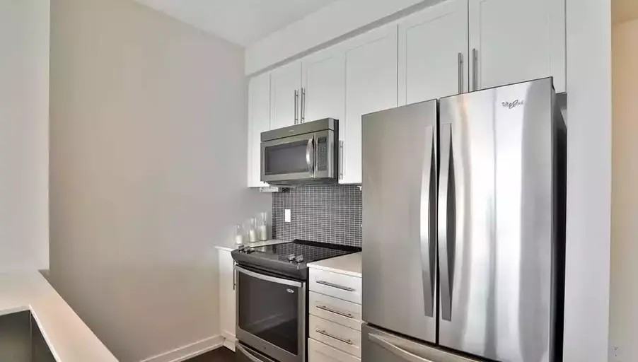 510 Curran Place - Photo 4 of 9