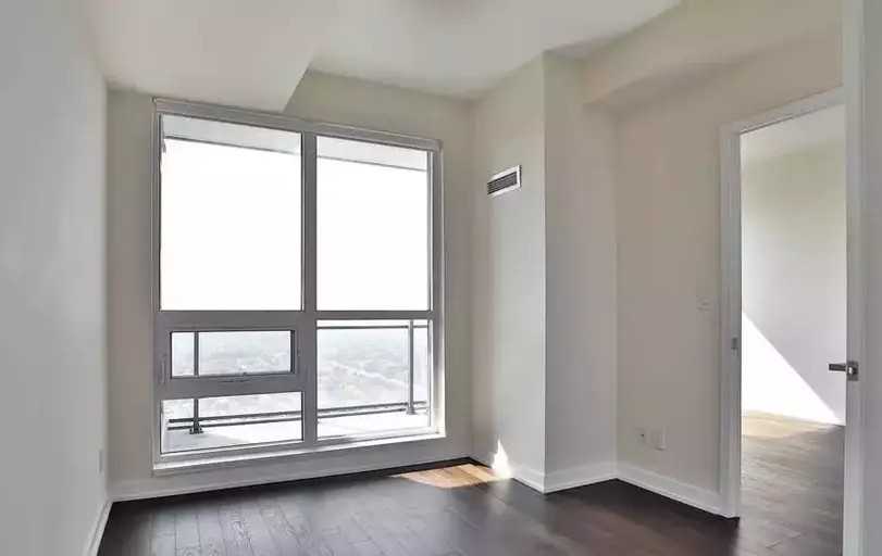 510 Curran Place - Photo 6 of 9