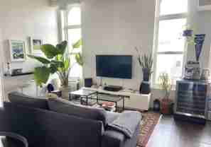 1496 Queen St W - Photo 1 of 1