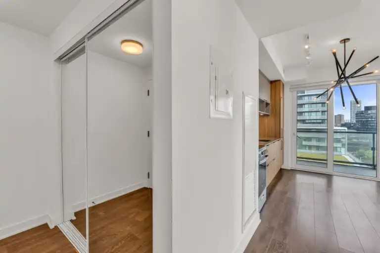 180 Mill Street - Photo 2 of 22