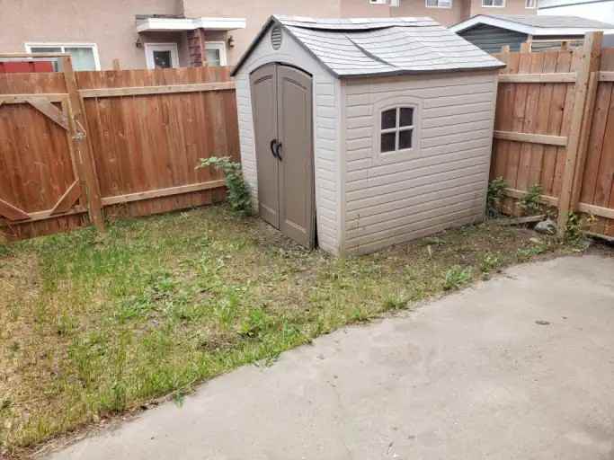 113 Hardisty Avenue - Photo 5 of 9