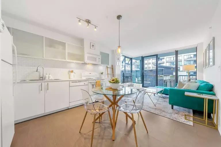 66 Cordova St W #D26 - Photo 3 of 15