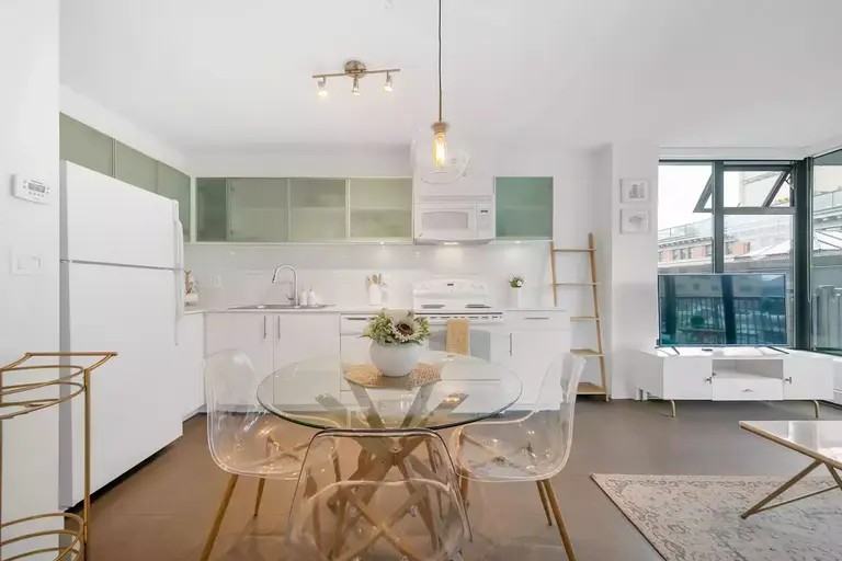 66 Cordova St W #D26 - Photo 4 of 15