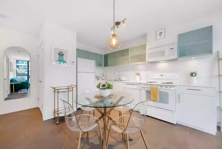 66 Cordova St W #D26 - Photo 6 of 15