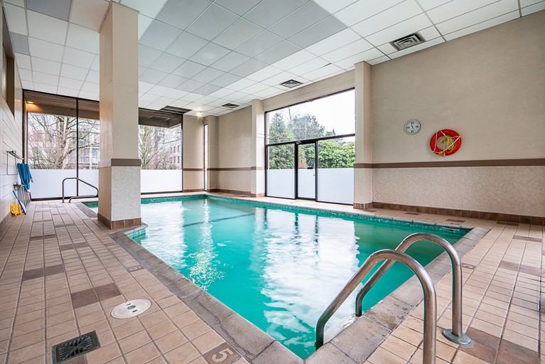 1260 Nelson St #1204 - Photo 4 of 10