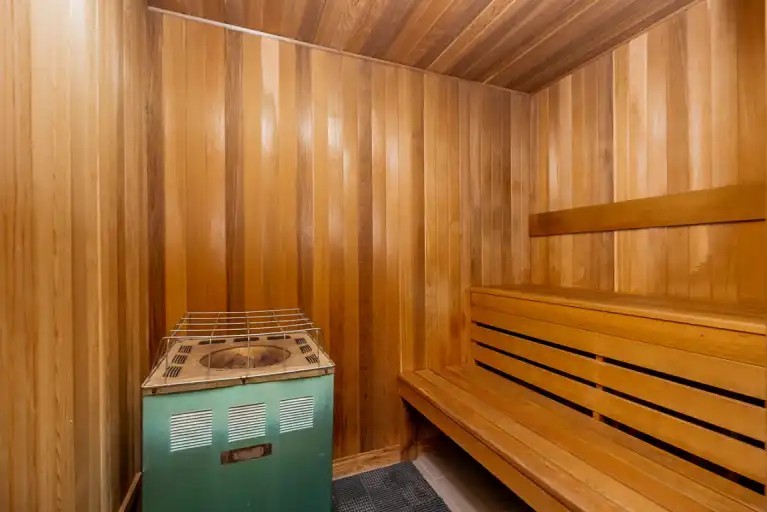 1460 Barclay St #105 - Photo 7 of 27