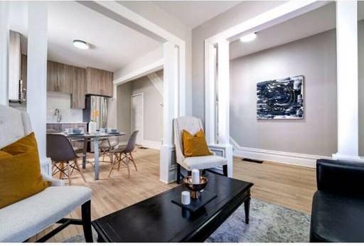 185 Rochester Street - Photo 6 of 18