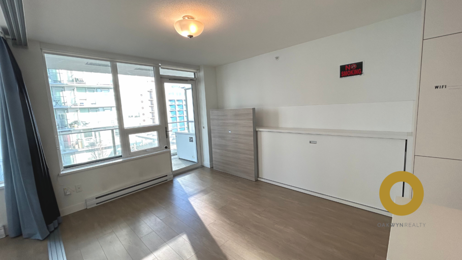 988 Quayside Drive #8thF - Photo 5 of 14