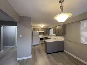 112 Debeck St - Photo 1 of 1