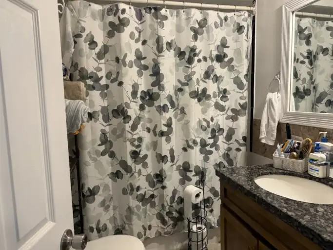 811 Kent St #2 - Photo 6 of 9