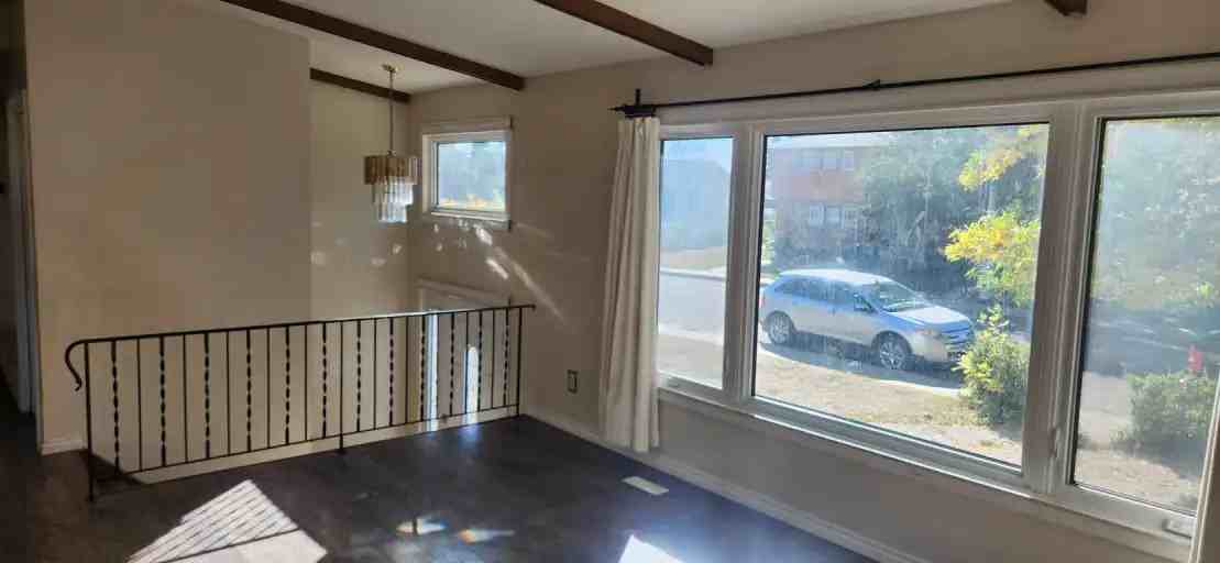 5520 Centennial Dr - Photo 2 of 15