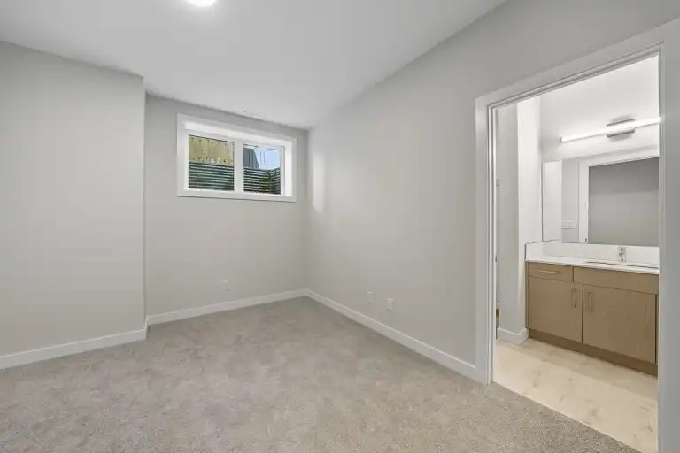 10 Lake St #102B - Photo 5 of 8