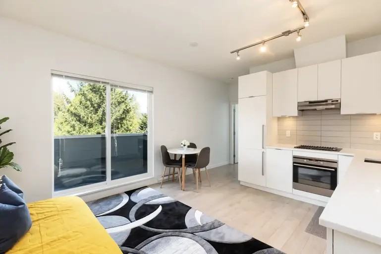 13678 Grosvenor Road #409