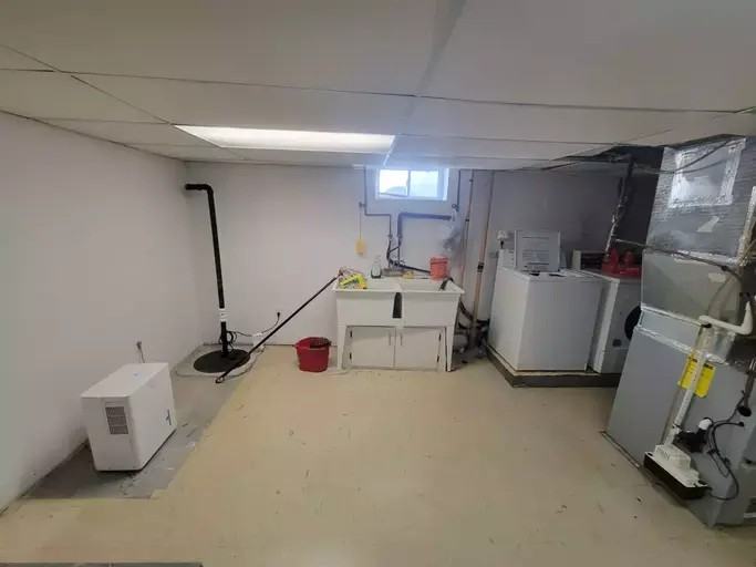 336 Partington Ave - Photo 5 of 18