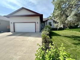 featured image of 607 21 Ave