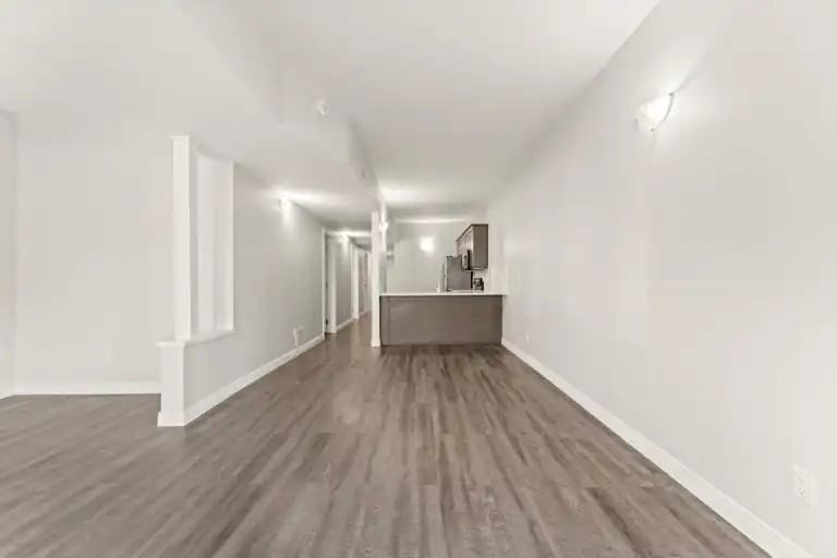 1501 Elsmere Ave #1501 - Photo 3 of 19