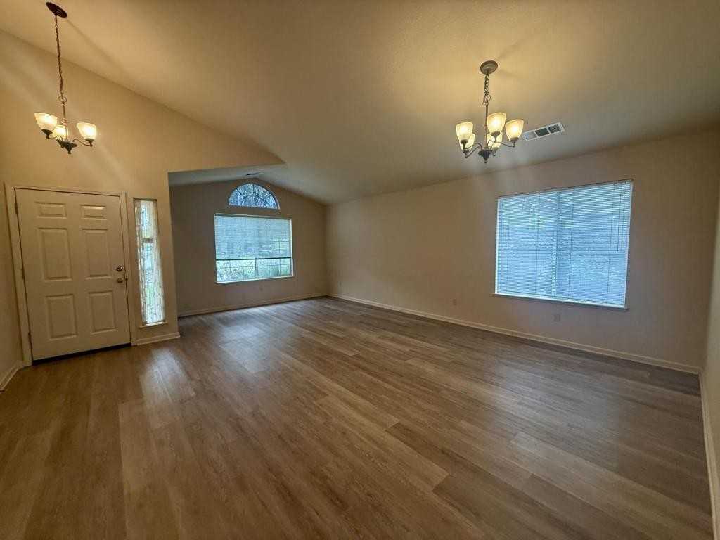 1430 Jubal Ct - Photo 2 of 14