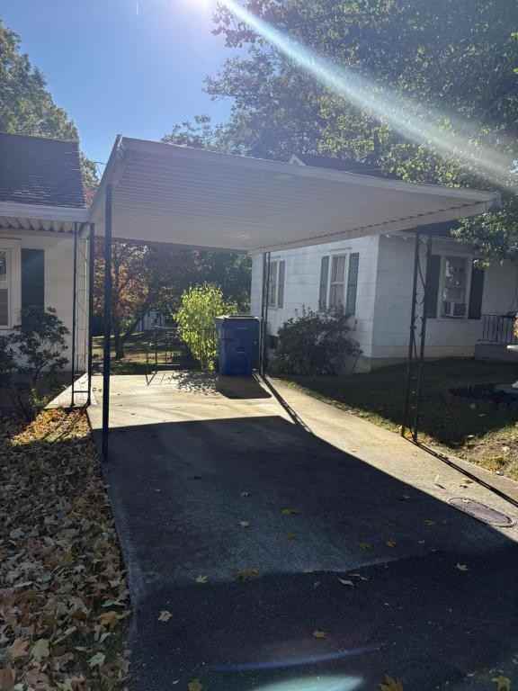 1270 People St Ne - Photo 3 of 11