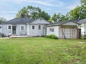 303 Shawnee Trl - Photo 1 of 1