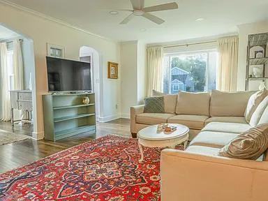 303 Shawnee Trl - Photo 3 of 22