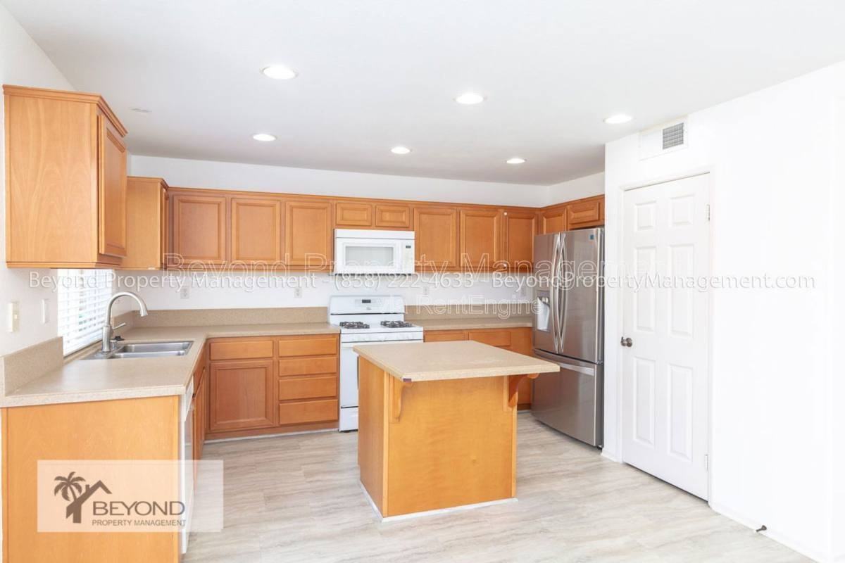 120 Canyon Creek Way - Photo 4 of 10