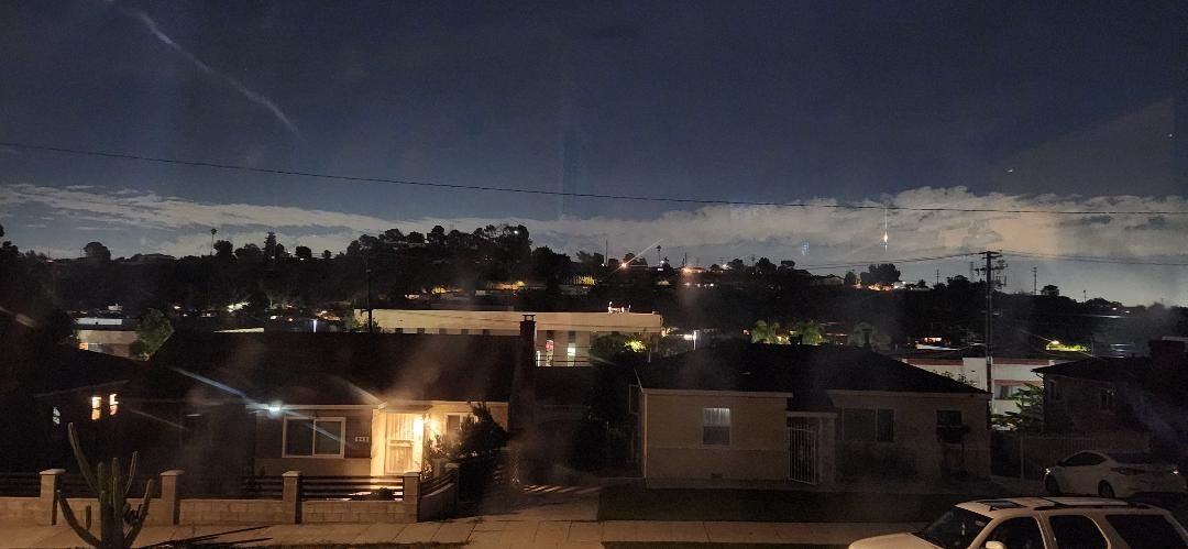 901 De La Fuente St - Photo 5 of 5