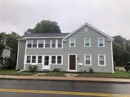 featured image of 67 Mechanic St