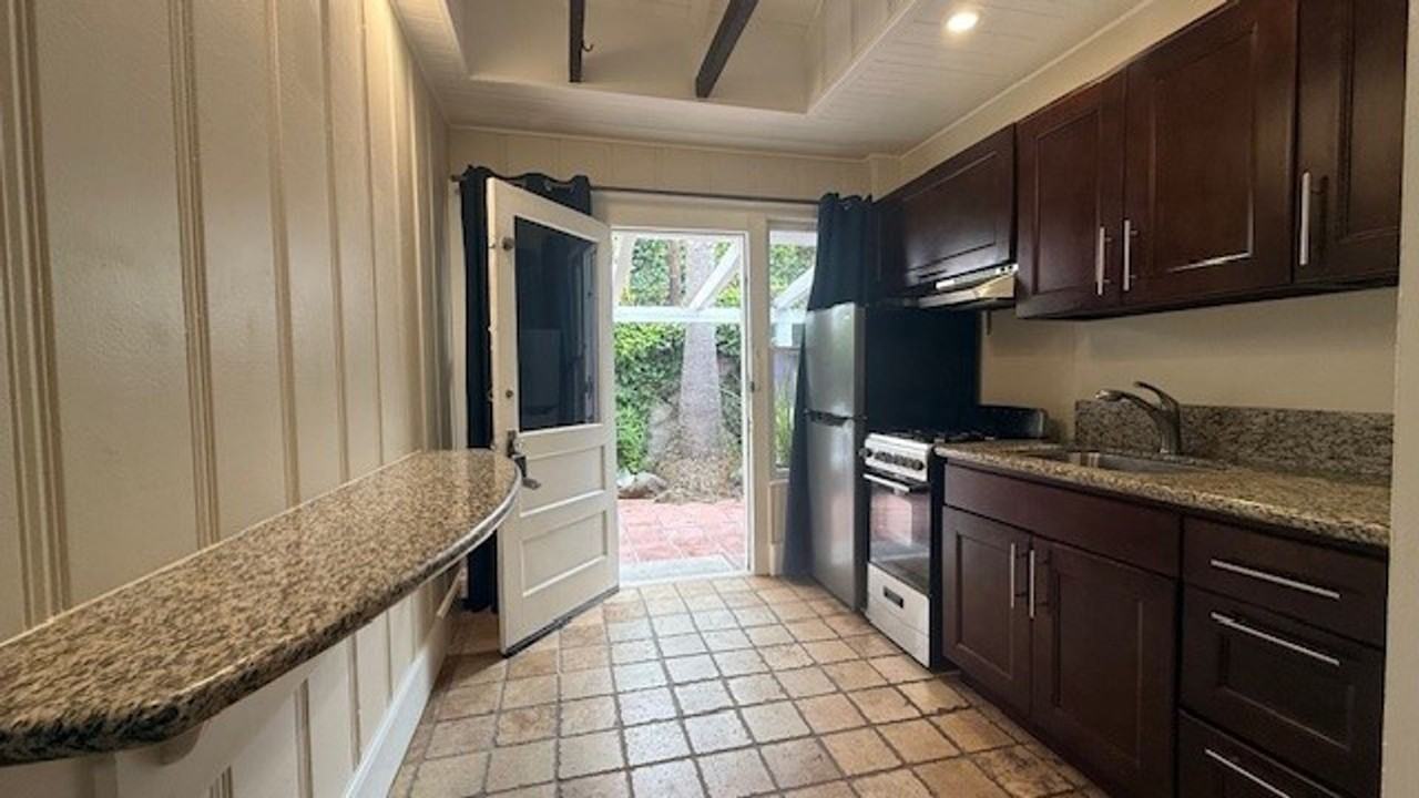 The Villas of Laguna Beach - Photo 3 of 16