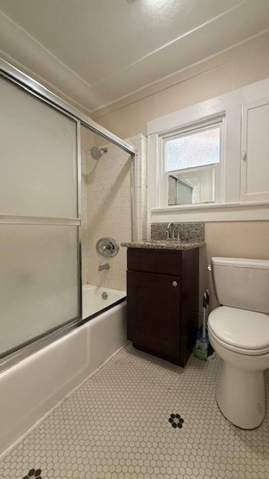 The Villas of Laguna Beach - Photo 4 of 16