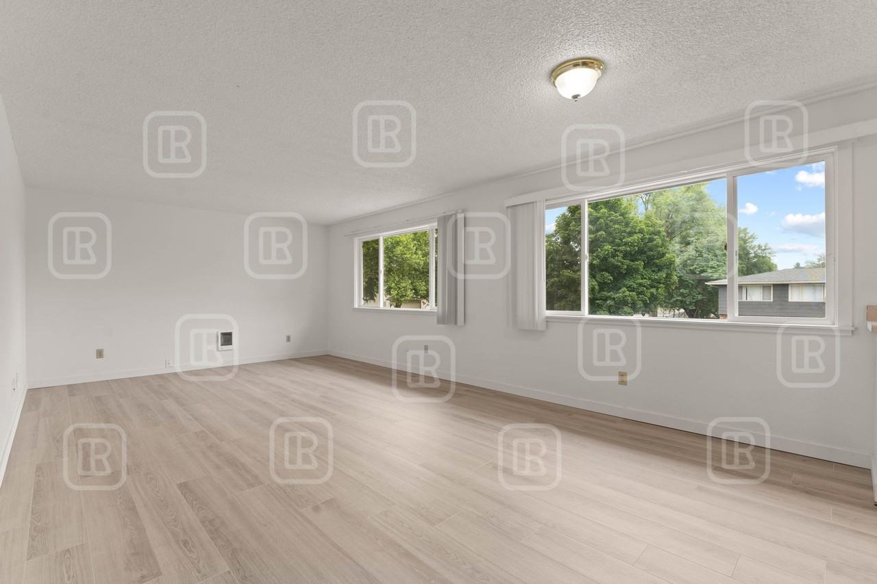 3251 Pc #4 - Photo 3 of 11