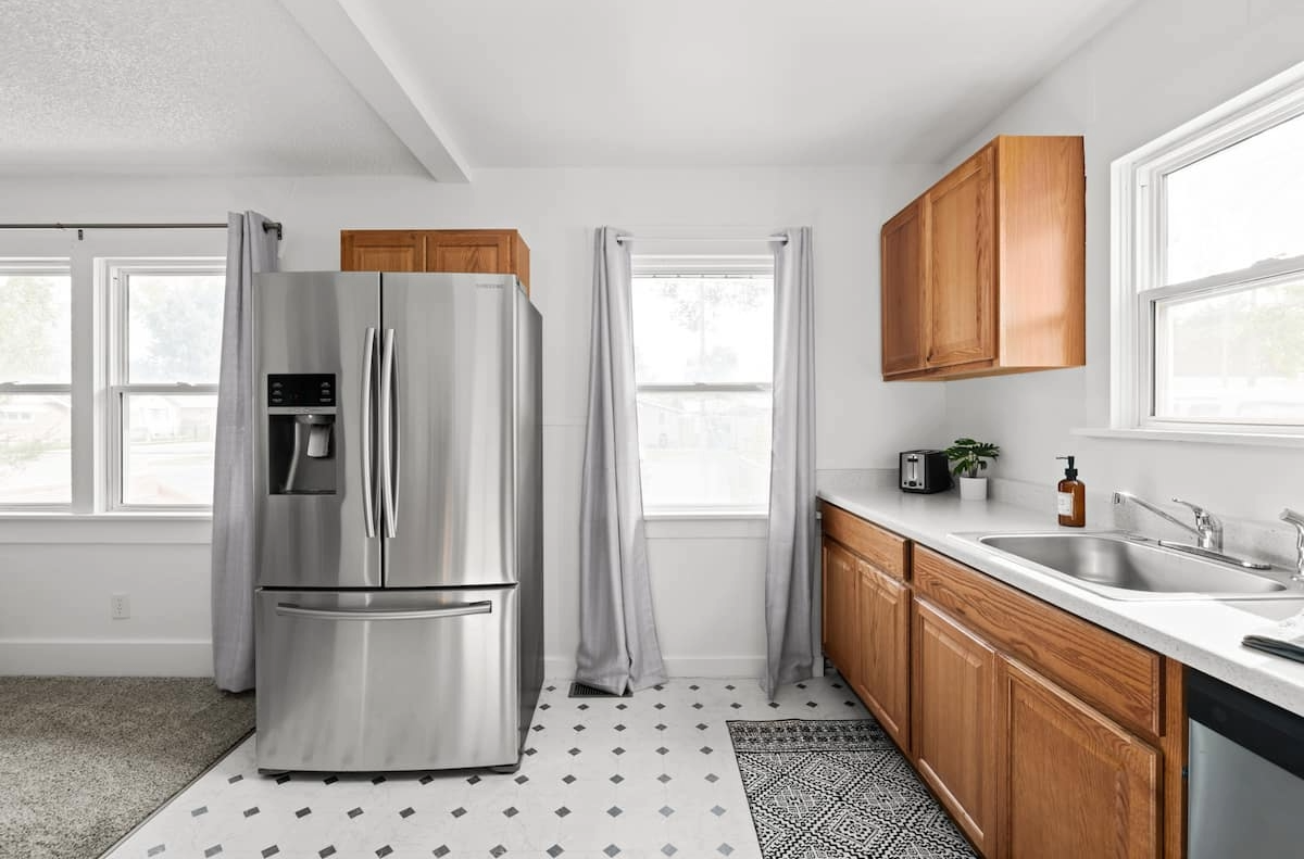 1905 5th St S - Photo 7 of 33