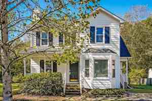 featured image of 4912 Matlock Ct