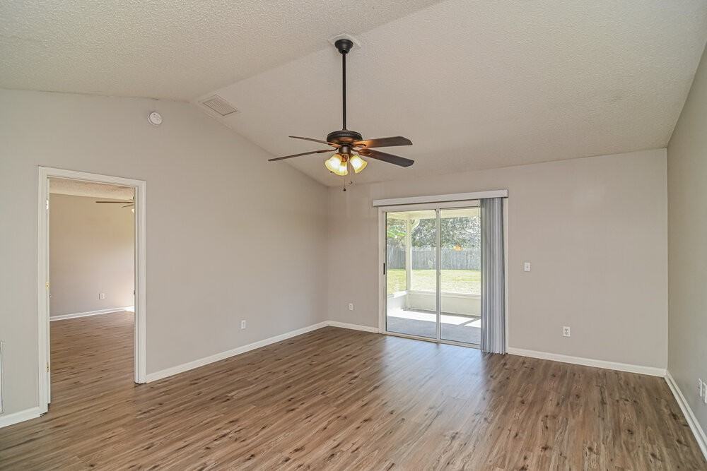 3518 Brangus Ct - Photo 4 of 16