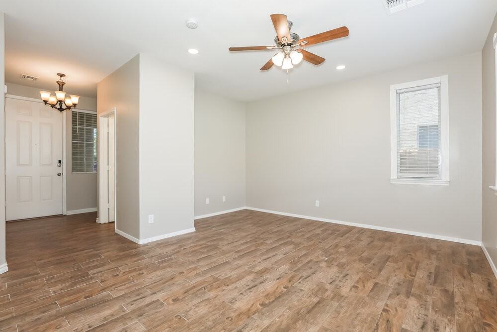 1130 E Coppola St - Photo 5 of 17