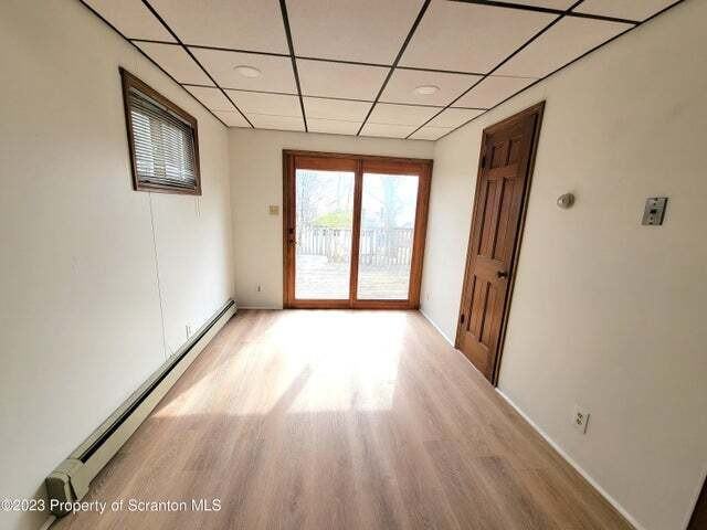 328 4th St - Photo 3 of 17